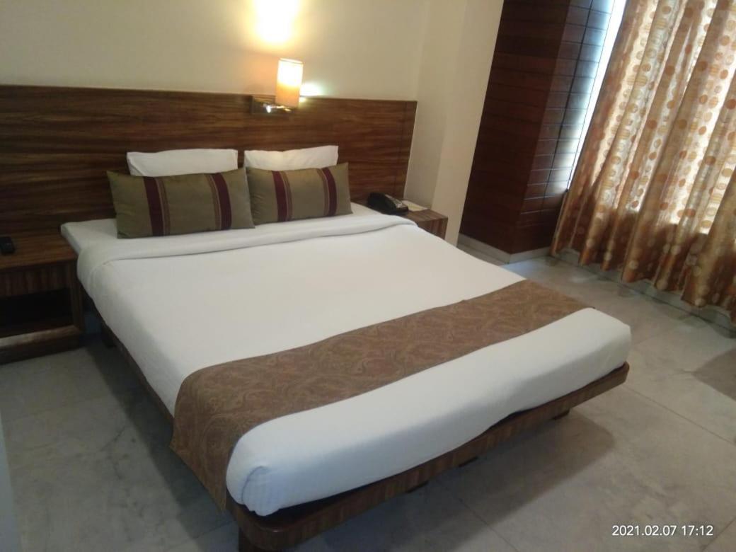 Hotel Jewel Of Chembur Bombaj Zewnętrze zdjęcie